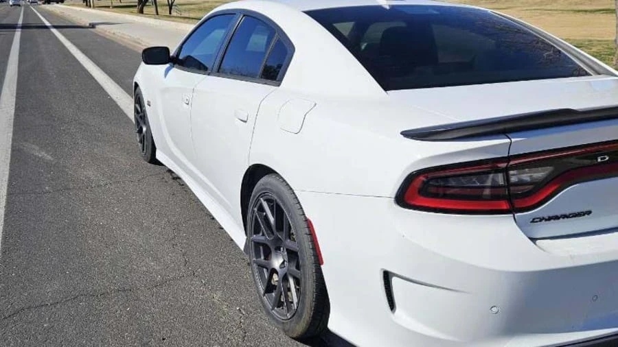 2016 Dodge Charger SRT & 392 7th Gen - Image 5 of 17