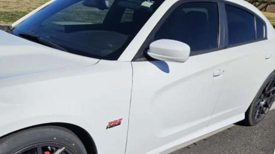 2016 Dodge Charger SRT & 392 7th Gen - Image 4 of 17