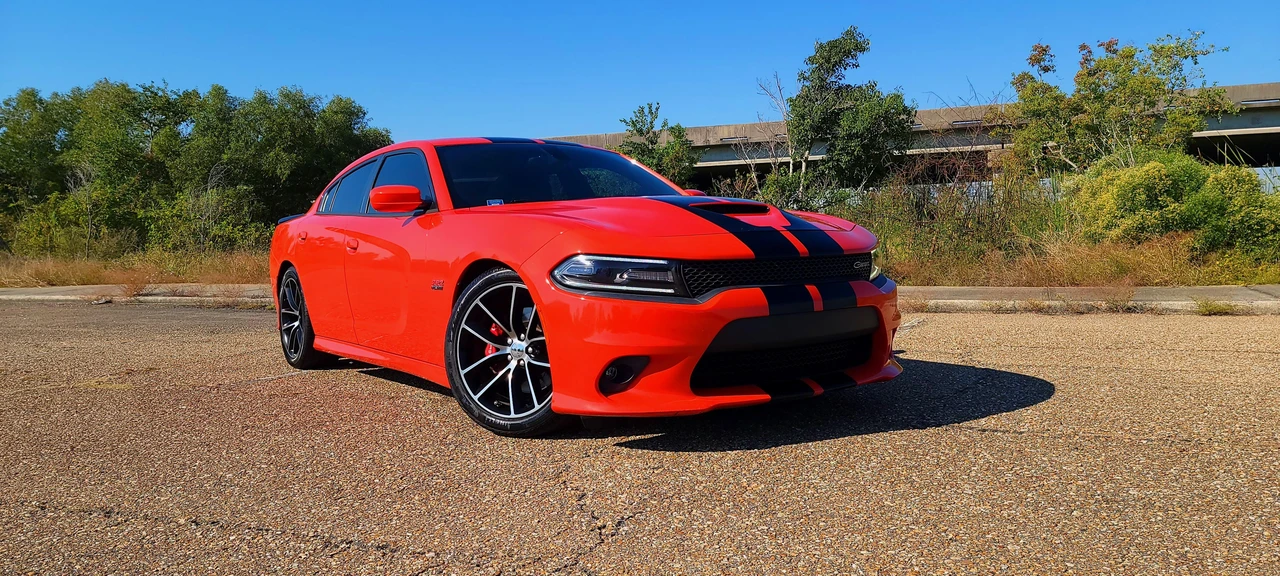 2016 Dodge Charger SRT & 392 7th Gen - Image 17 of 31
