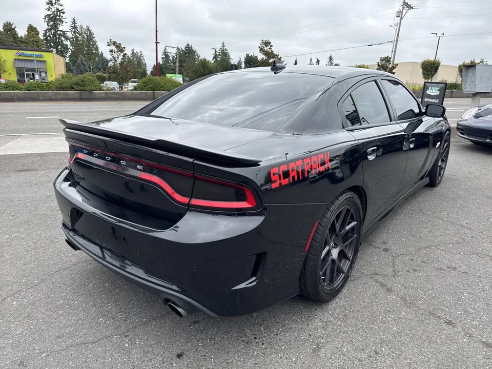 2016 Dodge Charger SRT & 392 7th Gen - Image 9 of 20