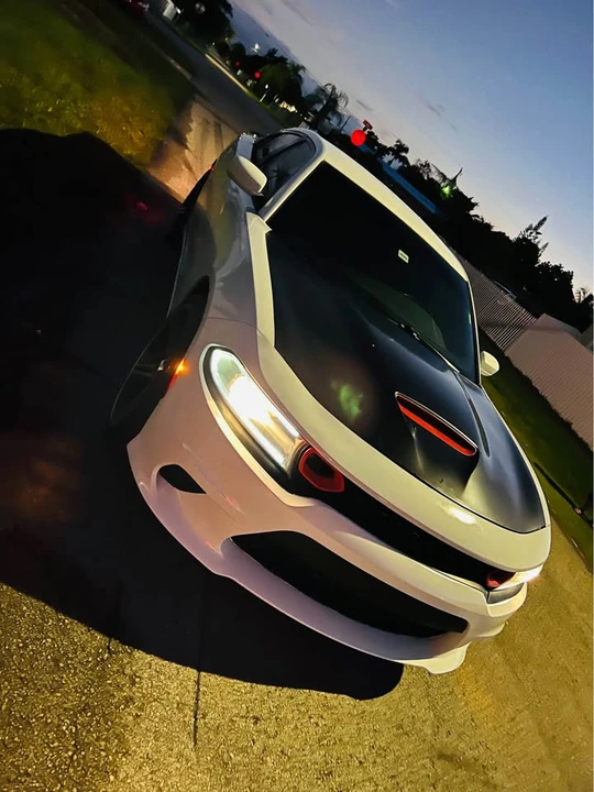 2016 Dodge Charger SRT & 392 7th Gen - Image 7 of 7