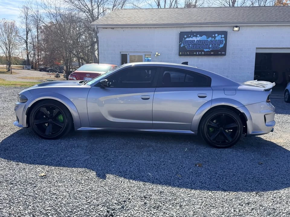 2016 Dodge Charger SRT & 392 7th Gen - Image 4 of 16