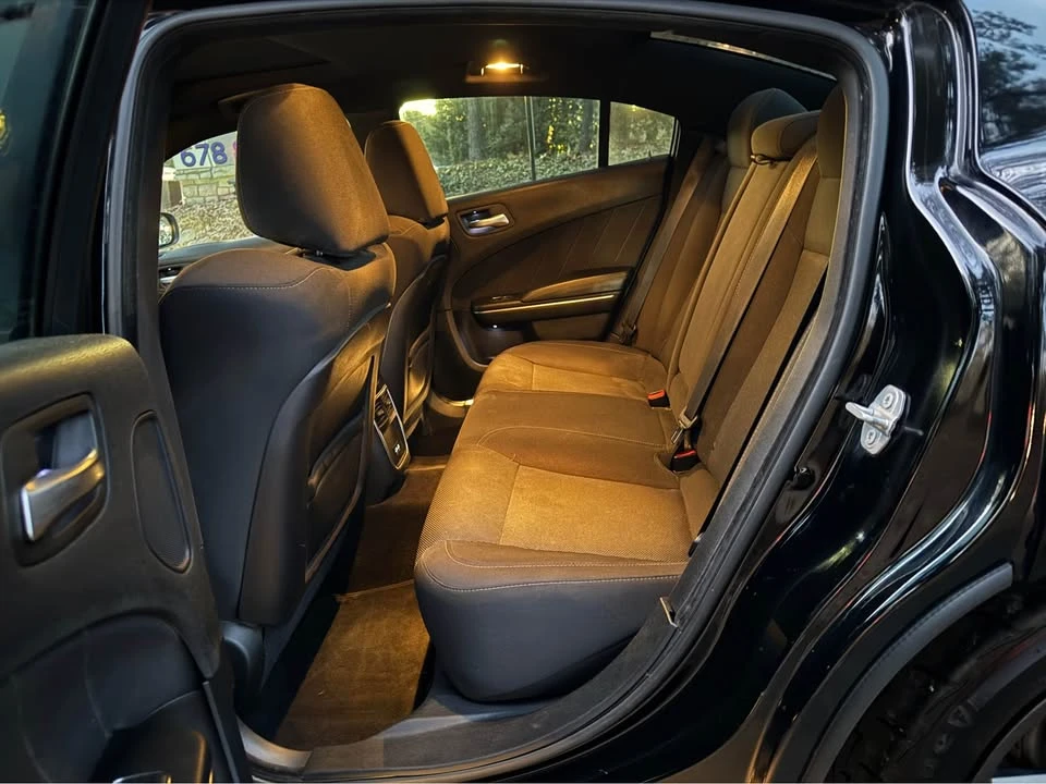 2016 Dodge Charger SRT & 392 7th Gen - Image 9 of 18