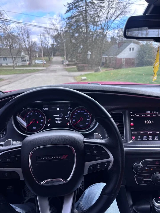 2016 Dodge Charger SRT & 392 7th Gen - Image 7 of 10
