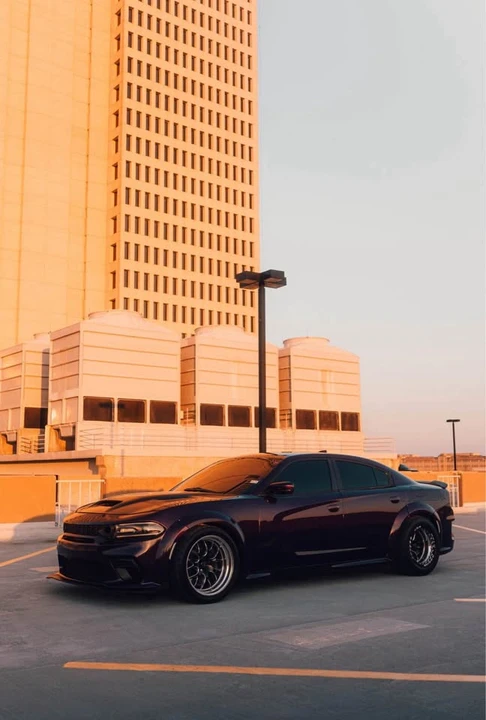 2016 Dodge Charger SRT & 392 7th Gen - Image 6 of 15