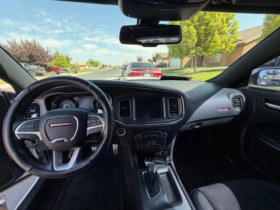 2016 Dodge Charger SRT & 392 7th Gen - Image 9 of 12
