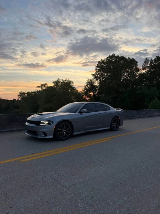 2016 Dodge Charger SRT & 392 7th Gen - Image 4 of 8