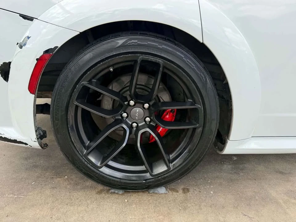 2016 Dodge Charger SRT & 392 7th Gen - Image 6 of 17