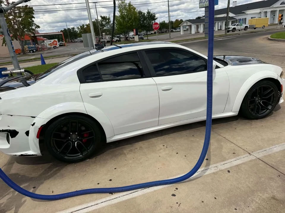 2016 Dodge Charger SRT & 392 7th Gen - Image 16 of 17