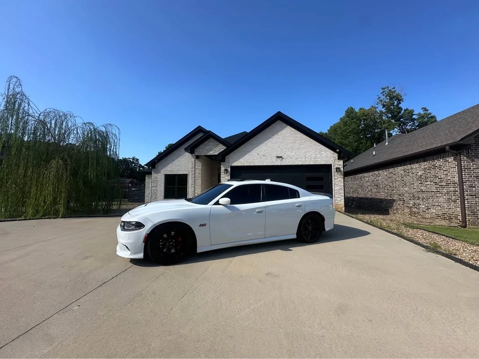 2016 Dodge Charger SRT & 392 7th Gen - Image 2 of 12