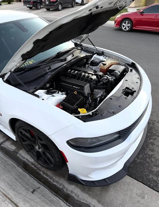 2016 Dodge Charger SRT & 392 7th Gen - Image 11 of 12