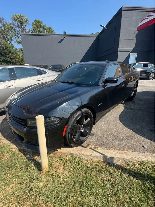 2016 Dodge Charger 7th Gen - Image 2 of 9