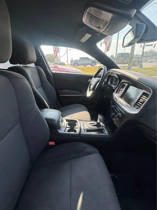 2016 Dodge Charger 7th Gen - Image 6 of 9