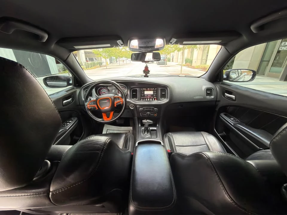 2016 Dodge Charger 7th Gen - Image 9 of 15
