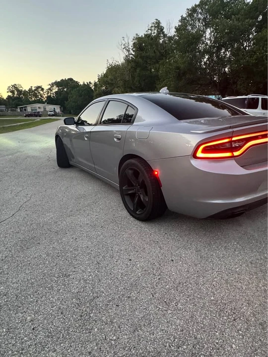 2016 Dodge Charger 7th Gen - Image 5 of 19
