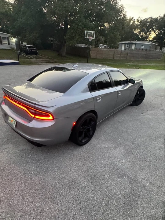 2016 Dodge Charger 7th Gen - Image 9 of 19