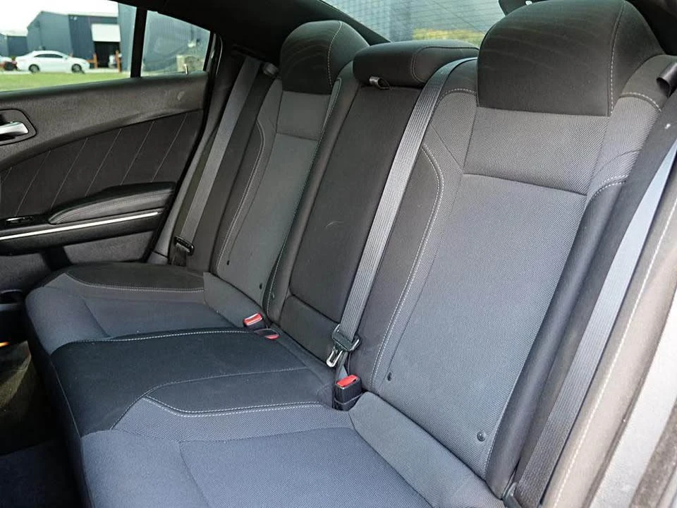 2016 Dodge Charger 7th Gen - Image 14 of 20
