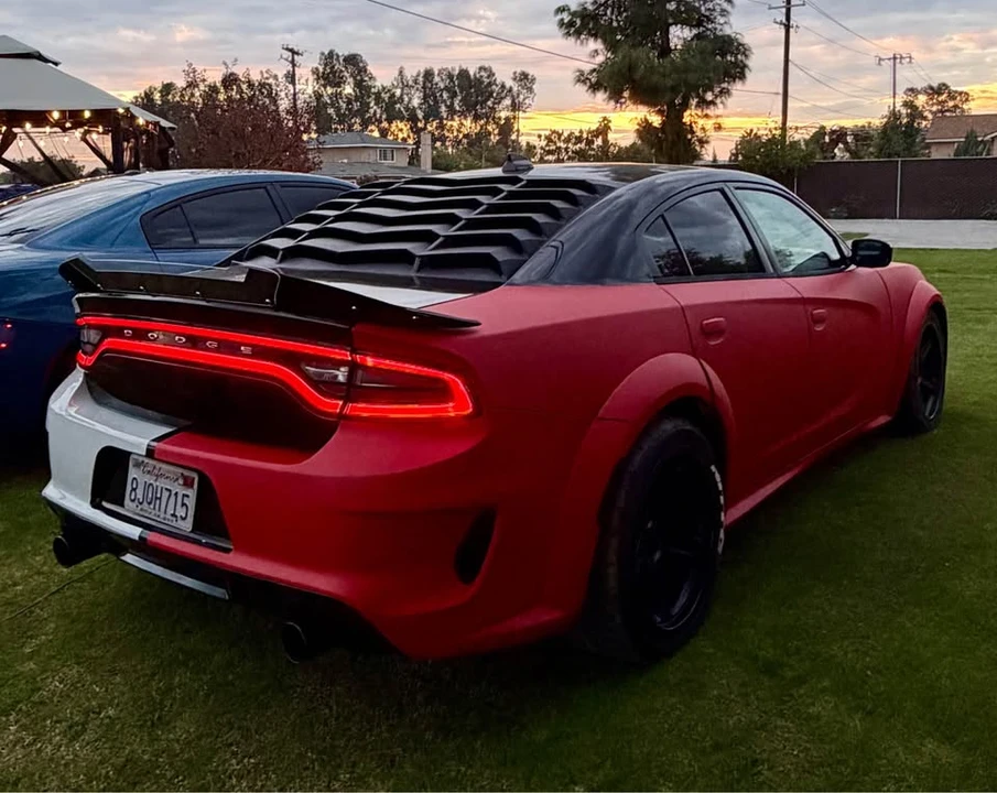 2016 Dodge Charger 7th Gen - Image 4 of 10