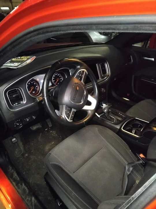 2016 Dodge Charger 7th Gen - Image 2 of 13
