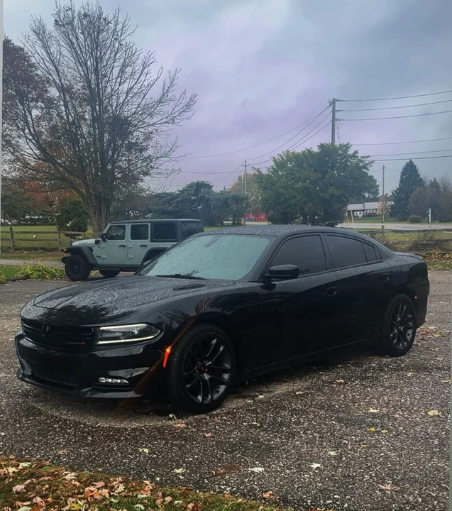 2016 Dodge Charger 7th Gen - Image 2 of 5