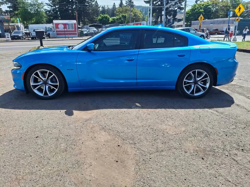 2016 Dodge Charger 7th Gen - Image 2 of 17