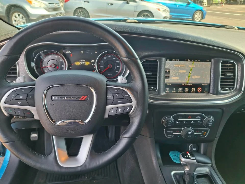 2016 Dodge Charger 7th Gen - Image 14 of 17