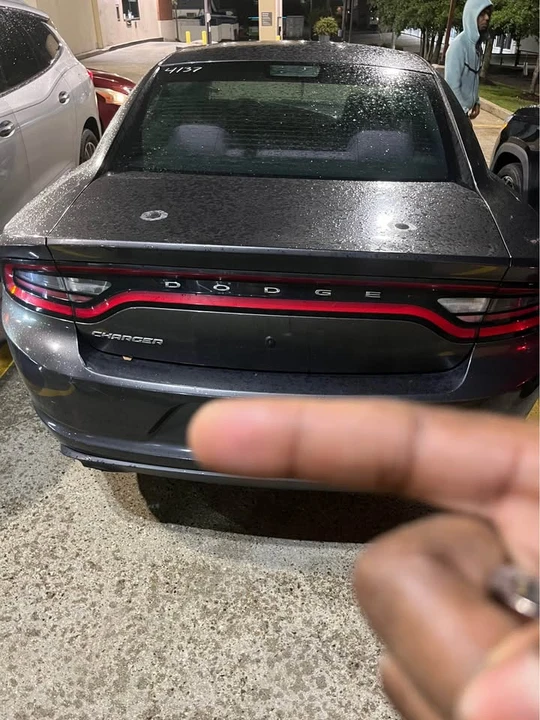 2016 Dodge Charger 7th Gen - Image 2 of 2