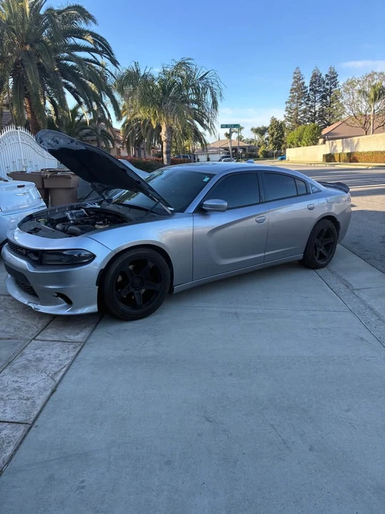 2016 Dodge Charger 7th Gen - Image 3 of 3