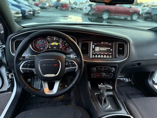 2016 Dodge Charger 7th Gen - Image 15 of 21