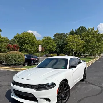 2016 Dodge Charger R/T Sedan 4D