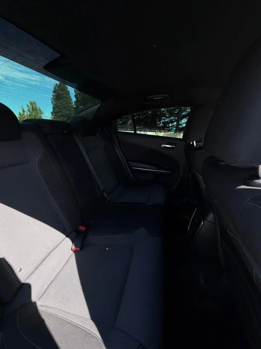 2016 Dodge Charger 7th Gen - Image 9 of 13