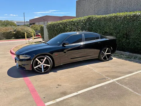 2016 Dodge Charger R/T Sedan 4D