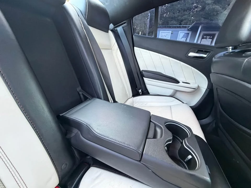 2016 Dodge Charger 7th Gen - Image 20 of 20