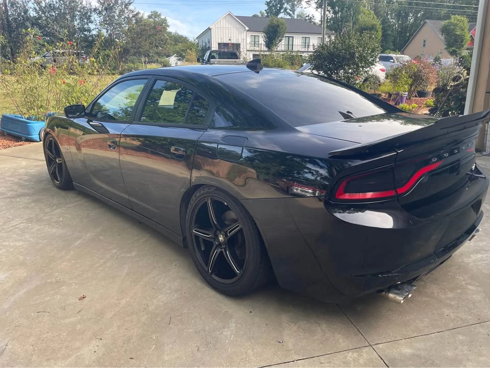 2016 Dodge Charger 7th Gen - Image 2 of 17