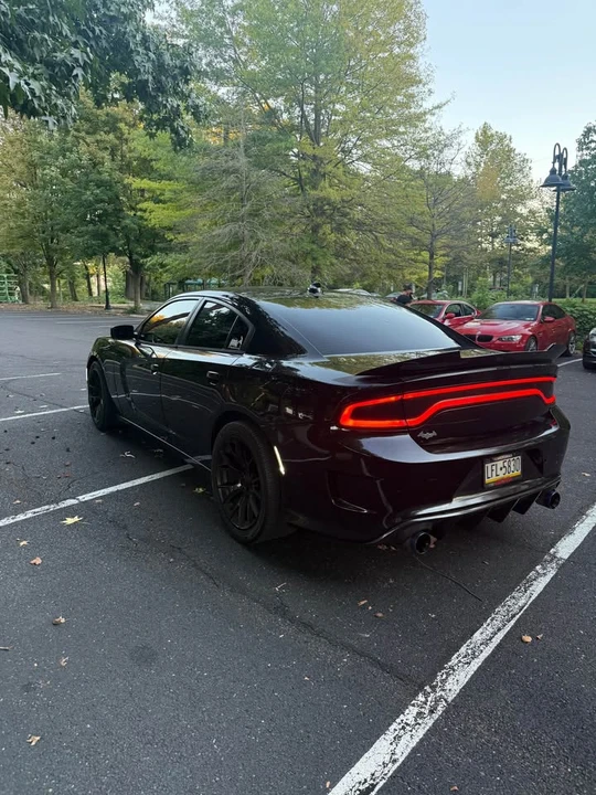 2016 Dodge Charger 7th Gen - Image 3 of 8