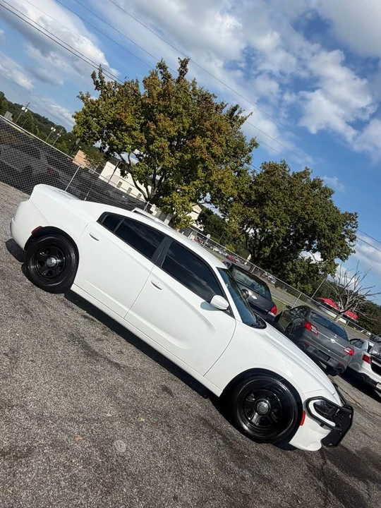 2016 Dodge Charger 7th Gen - Image 5 of 12