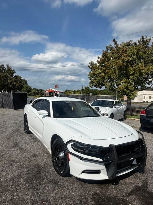 2016 Dodge Charger 7th Gen - Image 3 of 12