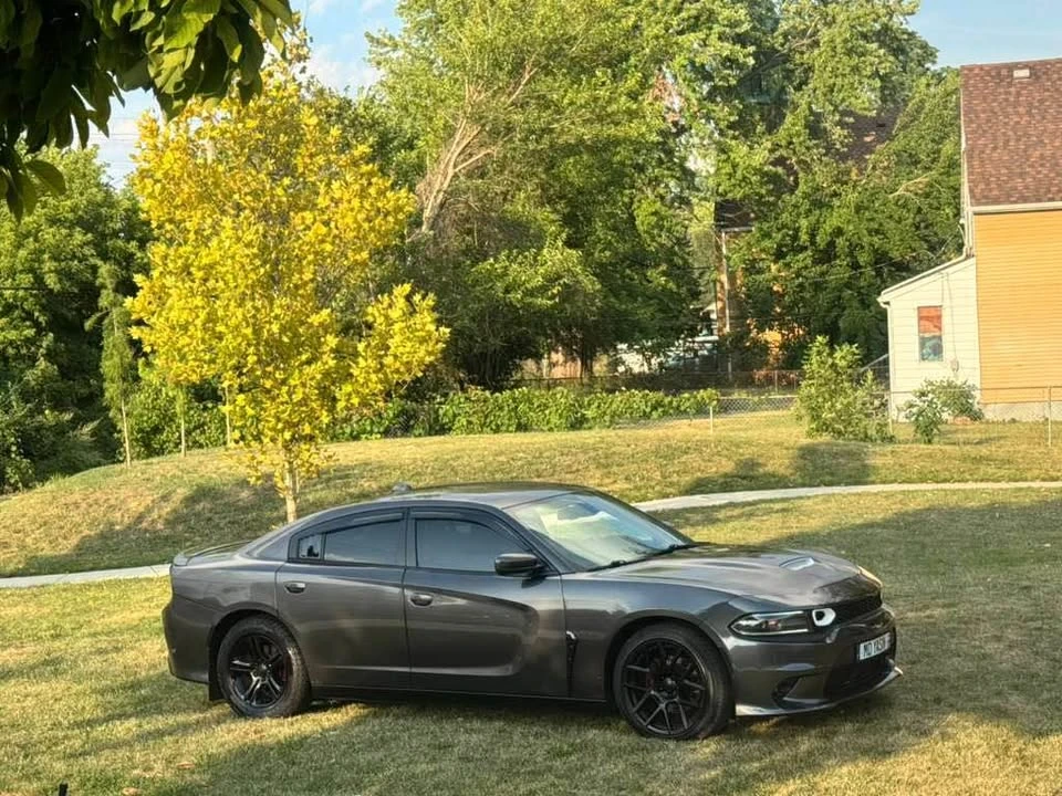 2016 Dodge Charger 7th Gen - Image 2 of 15