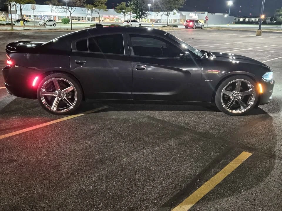 2016 Dodge Charger 7th Gen - Image 4 of 6