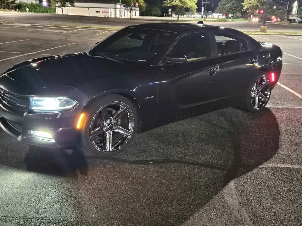 2016 Dodge Charger 7th Gen - Image 5 of 6