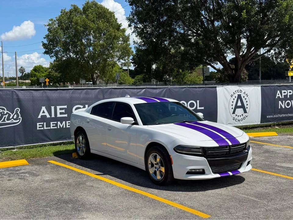 2016 Dodge Charger 7th Gen - Image 3 of 17