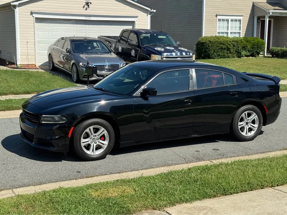 2016 Dodge Charger 7th Gen - Image 2 of 11
