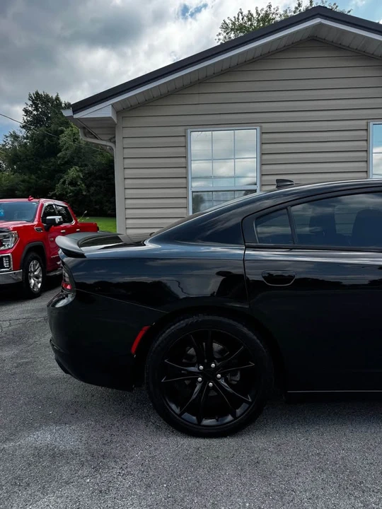 2016 Dodge Charger 7th Gen - Image 4 of 10