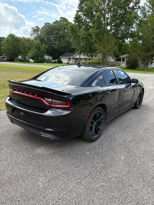 2016 Dodge Charger 7th Gen - Image 4 of 10