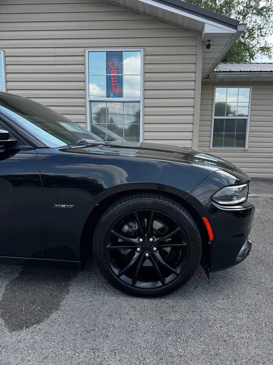 2016 Dodge Charger 7th Gen - Image 3 of 10