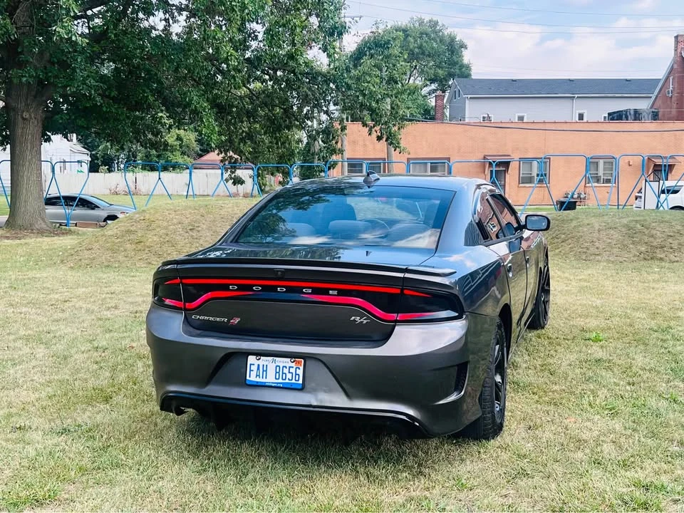 2016 Dodge Charger 7th Gen - Image 7 of 10