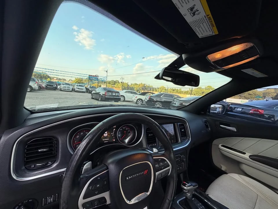 2016 Dodge Charger 7th Gen - Image 12 of 20