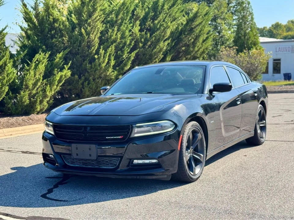 2016 Dodge Charger 7th Gen - Image 2 of 20