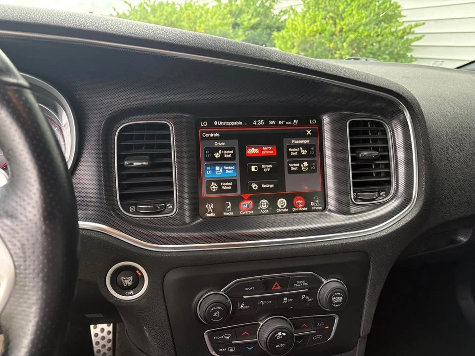 2016 Dodge Charger SRT & 392 7th Gen - Image 7 of 11