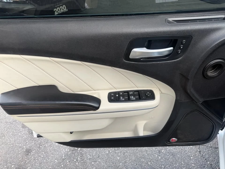 2016 Dodge Charger 7th Gen - Image 18 of 20